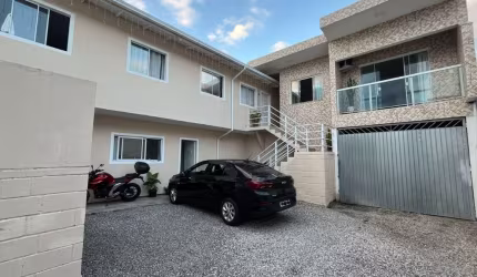 Casa com 2 quartos à venda no Areias, São José  por R$ 1.700.000