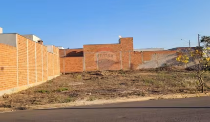 Terreno a venda no Portal das Andorinhas em Estiva Gerbi SP 239m²