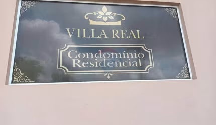 **Terreno à Venda no condomínio Villa Real - Bairro dos Prados**