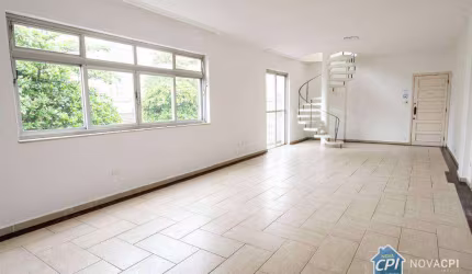 Apartamento com 5 Quartos e 7 banheiros à Venda, 208 m² por R$ 960.000