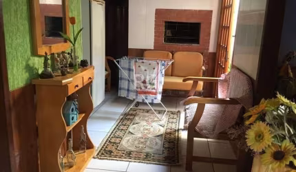 Casa para Venda - 220m², 4 dormitórios, sendo 2 suites, 3 vagas - Restinga