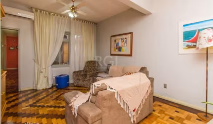 Casa para Venda - 360m², 4 dormitórios, sendo 1 suites, Cristal