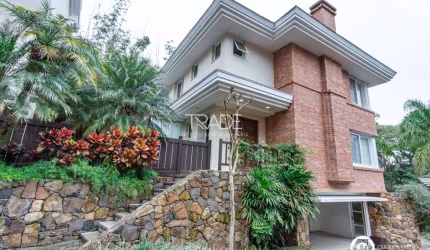 Casa em condomínio fechado com 3 quartos à venda na Avenida Coronel Marcos, 211, Pedra Redonda, Porto Alegre por R$ 2.250.000
