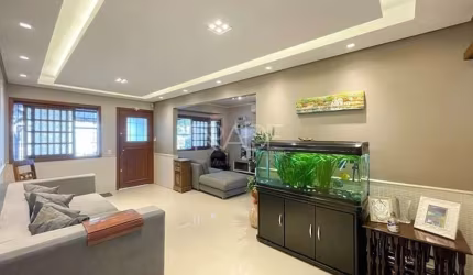 Casa com 3 quartos à venda na Avenida Copacabana, 336, Tristeza, Porto Alegre por R$ 889.000