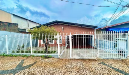 Casa à venda com 130 m², 3 quartos 4 vagas em Jardim do Lago, Campinas