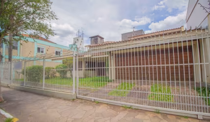 Casa de 413 m², com 03 dormitórios, para venda