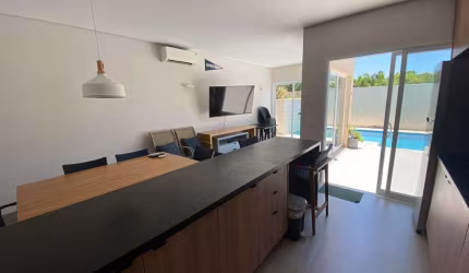 Casa à venda em Campinas, Condomínio Rio das Pedras, com 4 quartos, com 374 m²