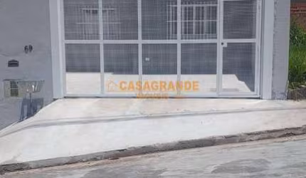 Casa com 02 quartos, 64m² no Jardim Santa Júlia, SJC