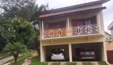 Casa com 3 quartos, 215 m²,  Condomínio Portal da Serra
