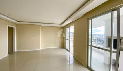Apartamento com 03 dormitórios, sendo 01 suíte no bairro Kobrasol - São José / SC