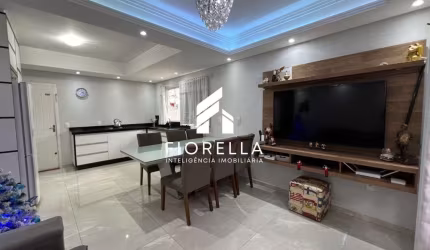 Excelente Casa com 02 dormitórios no bairro Forquilhas - São José/SC