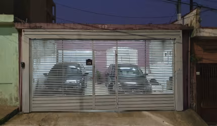 Casa com 03 dormitórios