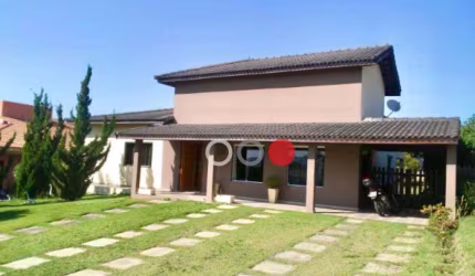 Sobrado com 4 dormitórios à venda, 256 m² por R$ 830.000,00 - Condomínio Village da Serra - Araçoiaba da Serra/SP