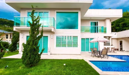 Casa à venda, 280 m² por R$ 2.000.000,00 - Prata - Teresópolis/RJ