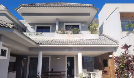 Casa em Condomínio para Venda em Rio de Janeiro, Recreio dos Bandeirantes, 4 dormitórios, 4 suítes, 6 banheiros, 2 vagas