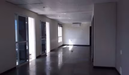 SALA COMERCIAL  PRÓXIMO METRÔ BARRA FUNDA E MEMORIAL AMÉRICA LATINA
