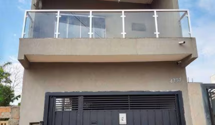 Sobrado com 4 dormitórios à venda, 200 m² por R$ 450.000,00 - Parque Ribeirão Preto - Ribeirão Preto/SP