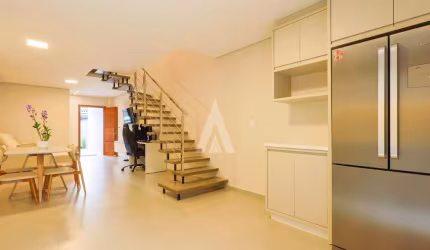 Casa com 3 quartos à venda na Rua Augusto Siedschlag, --, Santo Antônio, Joinville por R$ 750.000