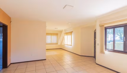 Casa com 3 quartos à venda na Ricardo Buss, --, Saguaçu, Joinville por R$ 870.000