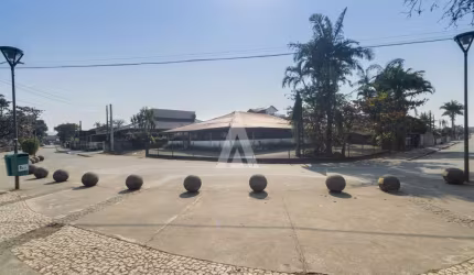 Casa comercial à venda na Erico Venancio Alves, --, Espinheiros, Joinville, 336 m2 por R$ 2.300.000