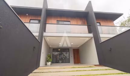 Casa com 3 quartos à venda na Rua Humaitá, --, Bom Retiro, Joinville por R$ 1.200.000