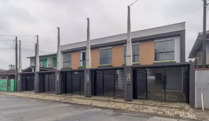 Casa com 3 quartos à venda na Rua Eleotério Maia, --, Guanabara, Joinville por R$ 539.000