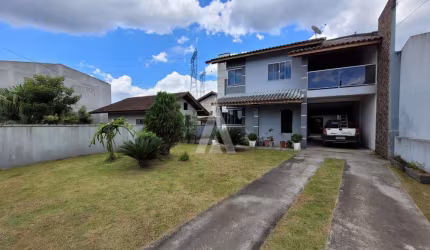 Casa com 2 quartos à venda na Jacobus Felthaus, --, Vila Nova, Joinville por R$ 795.000