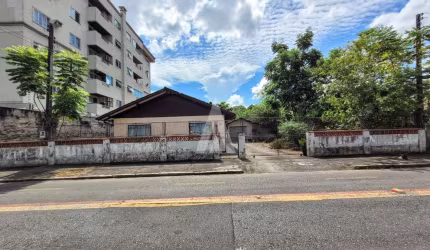 Terreno à venda na Rua Ituporanga, --, Bom Retiro, Joinville por R$ 1.200.000