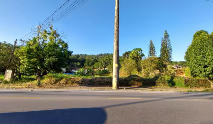 Terreno à venda na Rua Piratuba, --, Iririú, Joinville por R$ 1.350.000