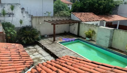 Casa com 3 dormitórios à venda, 300 m² por R$ 2.200.000,00 - Itacoatiara - Niterói/RJ