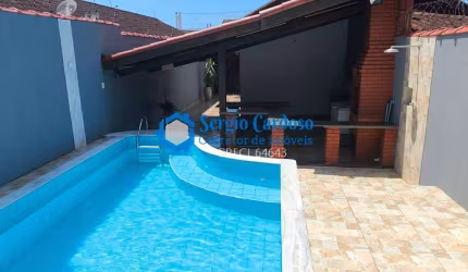 CASA MOBILIADA  2 QUARTOS PISCINA E ÁREA GOURMET LADO PRAIA ITANHAÉM SP