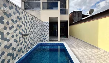 SOBRADO NOVO 2 SUÍTES PISCINA E CHURRASQUEIRA 500 M MAR ITANHAÉM SP