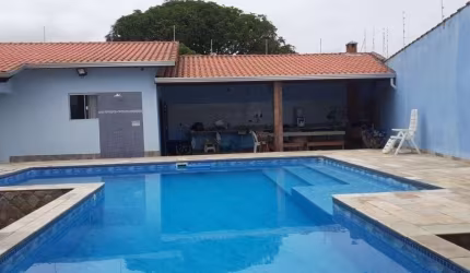 CASA LINDA-MOBILIADA-TERRENO-PISCINA-400MPRAIA-ÓTIMA LOCALIZAÇÃO-ITANHAÉM