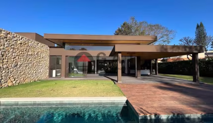 CASA EM CONDOMÌNIO À VENDA NO LAGO AZUL - ARAÇOIABA DA SERRA