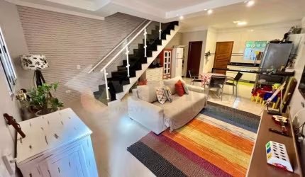 Sobrado Residencial / Massaguaçu