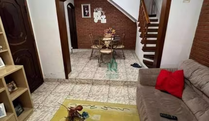 Casa com 3 dormitórios à venda, 250 m² por R$ 900.000,00 - Jardim Santa Cecília - Guarulhos/SP