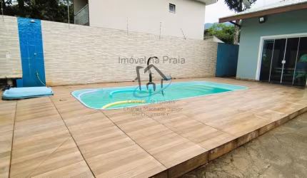 Casa para Venda em Caraguatatuba, Massaguaçu, 2 dormitórios, 1 suíte, 2 banheiros, 3 vagas