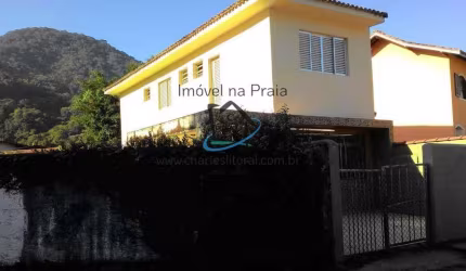 Sobrado para Venda em Ubatuba, Perequê Mirim, 3 dormitórios, 1 suíte, 2 banheiros, 4 vagas