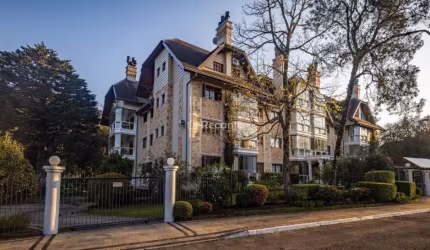 APARTAMENTO COM 02 DORMITÓRIOS EM GRAMADO, Jardim Bela Vista, Gramado - RS