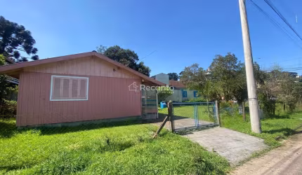 CASA A VENDA COM 2 DORMITÓRIOS EM CANELA , Palace Hotel, Canela - RS