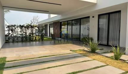 Condomínio Chapada Village II, Casa Residencial Térrea c/204m² Lote 364m². Imóvel de Alto Padrão,  VALOR R$ 1.900.000,00 codigo: 98865