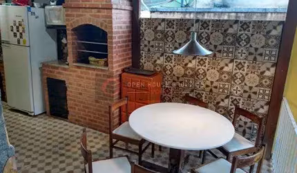Open House vende Casa Fonseca 4 quartos
