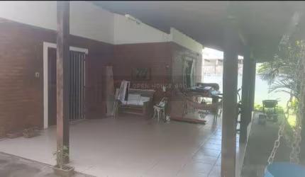 Open House vende casa de 3 quartos sendo 1 suíte no Serra Grande - RO - 1ª quadra Av. Central