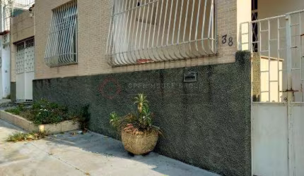 Casa à Venda em Largo do Barradas