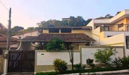 Casa Linear no Monte Lindo em Charitas