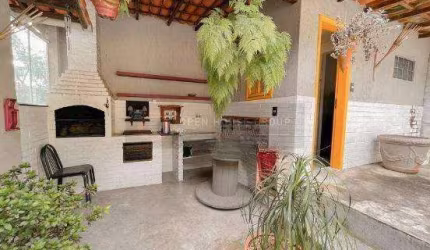 Open House Vende - Casa de Condomínio com 6 Quartos e 4 banheiros à Venda
