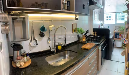 Open House vende: - Apartame Chambord Grimaldi, 2 quartos, piscina, churrasqueira , vista área verd