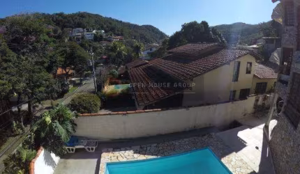 Open house vende - Linda casa Green PaCasa  7 Quartos sendo 3 suítes, piscina!