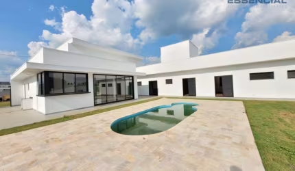 Casa com 3 dormitórios à venda, 300 m² por R$ 1.850.000,00 - Residencial Parque Laguna - Botucatu/SP