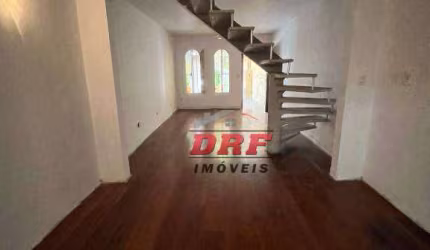 Sobrado com 2 dormitórios à venda, 112 m² por R$ 449.000,00 - Vila Augusta - Guarulhos/SP